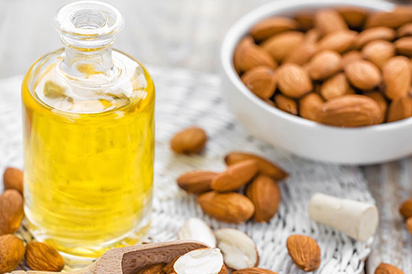 روغن بادام روغن های گیاهی مناسب تقویت مو