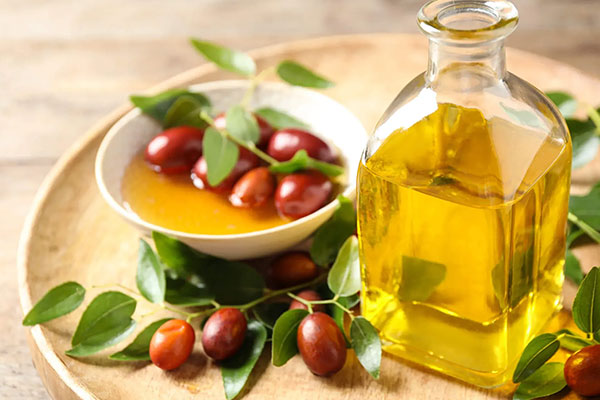 روغن جوجوبا برای تقویت مو